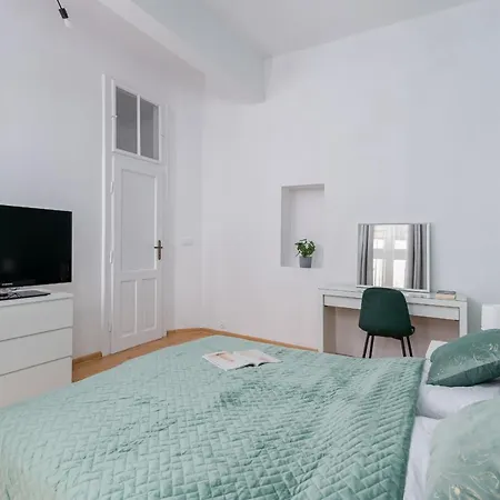 Brzozowa Apartment By Hostly Krakow Exterior photo